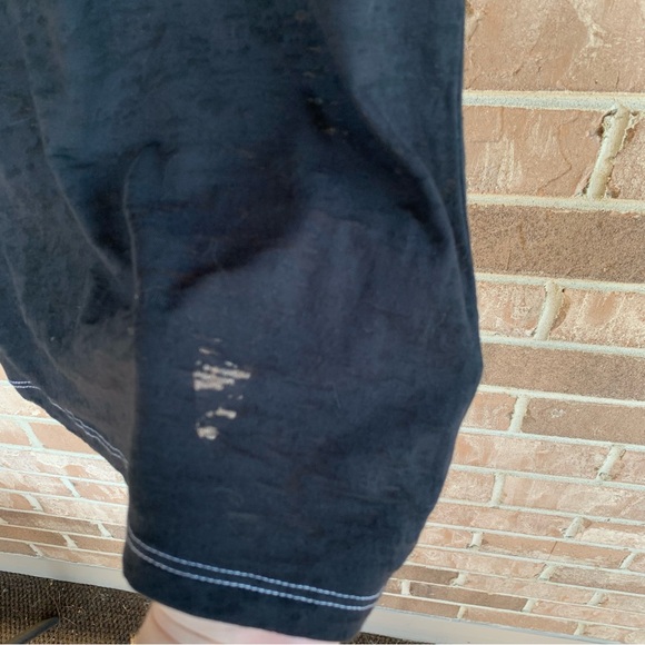 NWT Columbia College Chicago shirt // medium - Picture 5 of 7